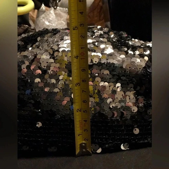 Sequin Cinch Bucket Bag Black Small Purse & Coach Wristlet in Great Condition - Picture 15 of 15